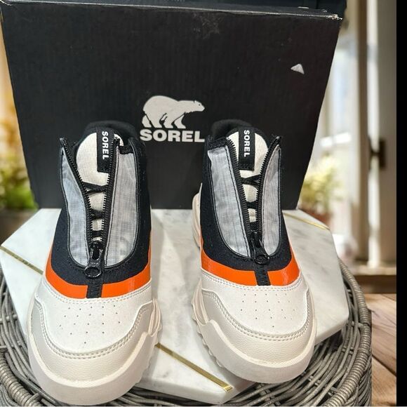 New SOREL Women's ONA 718 Mid Sneakers - Size 7 EU 38 - Picture 2 of 16